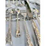 couverts-vintage-menagere-complete-metal-argente-coffrets-vaisselle-20e-siecle-brocante-antiquites