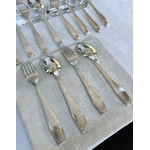 couverts-anciens-christofle-entremets-dessert-metal-blanc-alfenide-menagere-art-deco-art-de-la-table-20e-siecle-brocante-antiquites