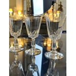 verres-anciens-en-cristal-vin-blanc-art-de-la-table-brocante-19e-siecle-antiquites