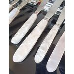 couteaux-vintage-manche-effet-nacre-lame-inox-menagere-ancienne-brocante-art-de-la-table-antiquites