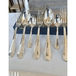couverts-anciens-metal-argente-coffret-menagere-argenterie-ancienne-art-de-la-table-antiquaire-brocante