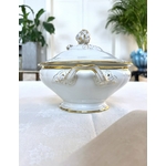 legumier-couverts-porcelaine-blanche-limoges-jean-pouyat-decor-or-fin-monogrammes-service-de-table-piece-de-forme-antiquaire-brocante