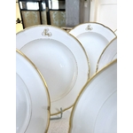 assiettes-a-potage-porcelaine-blanche-et-or-fin-monogrammes-chiffres-jean-pouyat-limoges-19e-siecle-antiquaire-brocante