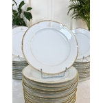 assiettes-plates-porcelaine-vieux-paris-monogrammes-filets-or-fin-brocante-antiquaire-vaisselle-classique-francaise