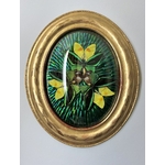 cadre-mural-napoleon-III-bois-dore-a-la-feuille-papillons-elytres-scarabees-insectes-naturalises-vert-jaune-antiquaire-brocante