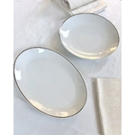 legumier-et-plat-a-viande-porcelaine-blanche-vaisselle-moderne-style-1970-filet-argent-piece-de-forme-service-de-table-brocante