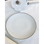 plat-de-service-ancien-porcelaine-blanche-filet-platine-brocante-art-de-la-table-1970-antiquaire