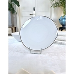 plat-a-gateau-tarte-porcelaine-blanche-filet-argent-style-moderne-1970-brocante-vintage-art-de-la-table