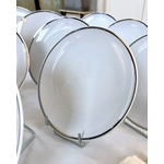 assiettes-dessert-porcelaine-filet-argent-brocante-antiquites-vaisselle-moderne-vintage-style-1970