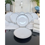 assiettes-dessert-porcelaine-blanche-filet-platine-vaisselle-vintage-1970-brocante-service-de-table-moderne