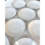 assiettes-vintage-porcelaine-service-de-table-moderne-20e-sièce-1970-brocante-art-de-la-table