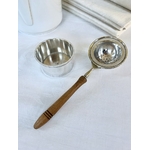 passoire-a-the-metal-argente-manche-buis-art-de-la-table-anciens-brocante-vaisselle-ancienne-antiquaire