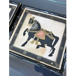 peinture-sur-soie-cadre-en-bois-noir-facon-bambou-napoleon-3-theme-equestre-cheval-brocante-antiquaire