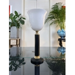 lampe-mazda-vintage-cuir-métal-doré-opaline-blanche-luminaires-anciens-brocante-antiquaire-france