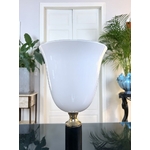 opaline-blanche-verrerie-lampe-mazda-vintage-luminaires-modernes-20e-siecle-antiquaire-brocante