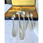 menagere-art-deco-couverts-anciens-christofle-vaisselle-moderne-antiquites-brocante-vintage-art-de-la-table