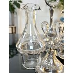 flacon-huile-vinaigre-en-verre-souflle-decor-grave-serviteur-anciens-regule-argente-sytle-classique-francais-brocante-antiquites