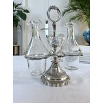 serviteur-a-condiment-huile-vinaigre-flacon-verre-grave-support-regule-argente-brocante-vintage-vaisselle