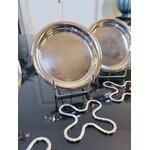 paire-de-dessous-de-bouteilles-anciens-en-metal-blanc-antiquaire-brocante-vaisselle-vintage