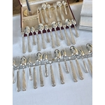 menagere-ancienne-art-deco-metal-argente-couverts-modernes-boite-coffret-ecrin-art-de-la-table-francais-brocante-antiquaire