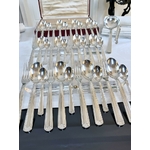 menagere-en-metal-argente-couverts-anciens-style-moderne-vaisselle-art-deco-brocante-vintage-art-de-la-table-antiquaire