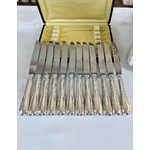 couteaux-entremets-metal-argente-modele-aux-filets-argenterie-ancienne-brocante-antiquaire-art-de-la-table