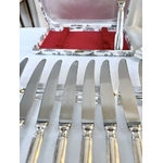 couteaux-anciens-lames-inox-manche-metal-argente-vaisselle-classique-francaise-art-de-la-table-antiquaire-brocante