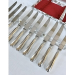 couteaux-de-table-manche-metal-argente-lame-inox-modele-filets-vaisselle-vintage-argenterie-antiquaire-brocante-en-ligne