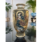 vase-emaille-polychrome-decor-emaille-et-dore-personnages-decoration-antiquaire-brocante-vintage