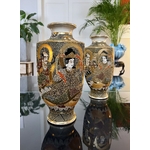paire-de-vases-japonais-satsuma-decor-polychrome-et-or-fin-email-moriage-decoration-asiatique-antiquaire-brocante
