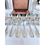 menagere-ancienne-metal-blanc-cuilleres-soupe-fourchettes-coffret-ecrin-art-de-la-table-antiquaire-brocante