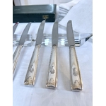 couteaux-entremets-art-deco-initiales-monogrammes-metal-blanc-lame-inox-menagere-vintage-antiquaire-brocante