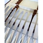 couteaux-anciens-lames-en-acier-inoxydable-manche-metal-argente-coffret-ecrin-brocante-antiquaire