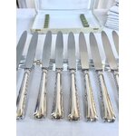 couteaux-de-table-vintage-manches-metal-argente-lames-inox-coffret-art-de-la-table-brocante-antiquaire