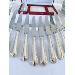 couverts-anciens-couteaux-metal-argente-lame-acier-inoxydable-menagere-vintage-antiquites-brocante