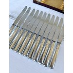 couteaux-metal-argente-art-de-la-table-menagere-art-deco-style-moderne-vaisselle-brocante-antiquaire