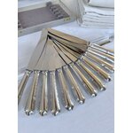 menagere-ercuis-metal-argente-couteaux-de-table-lames-acier-inoxydable-coffret-vaisselle-vintage-brocante-antiquaire-boutique-en-ligne