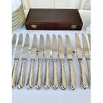 coffret-de-couteaux-a-entremets-manche-metal-argente-lames-inox-brocante-vintage-art-de-la-table-antiquaire
