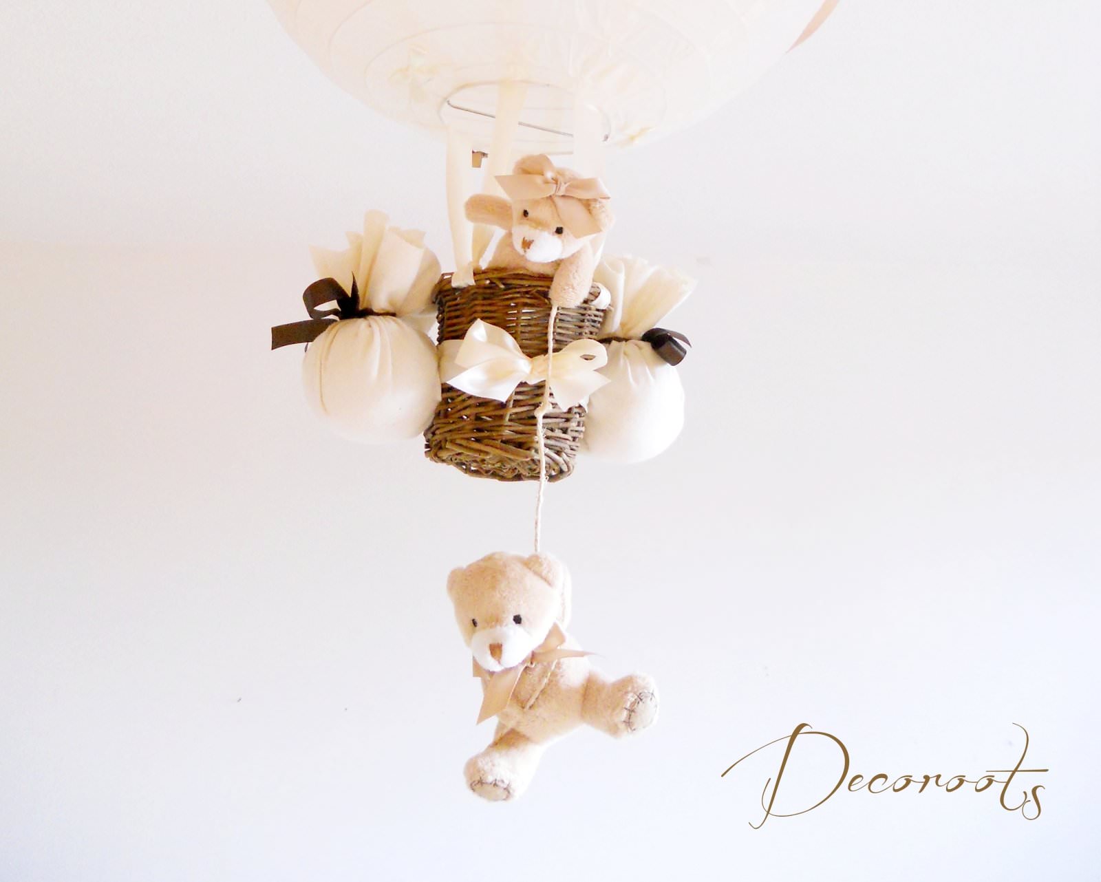 lampe montgolfière enfant bébé ours et oursonne peluche marron chocolat beige noisette ivoire décoration mixte lustre suspension abat-jour zoom