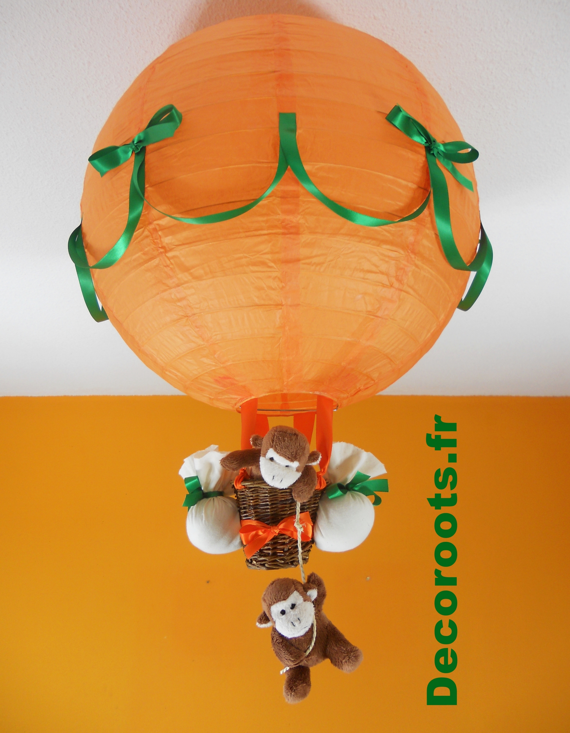 lampe montgolfière bébé jungle singe orange vert