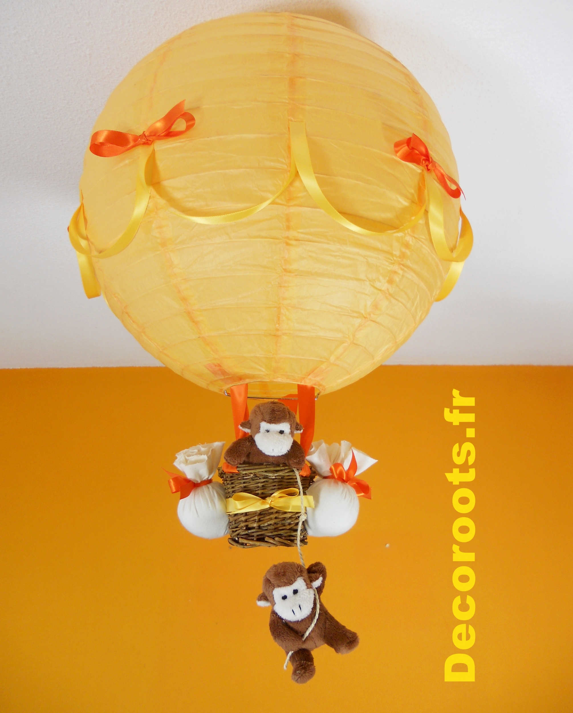 lampe montgolfière bébé jungle singe orange jaune