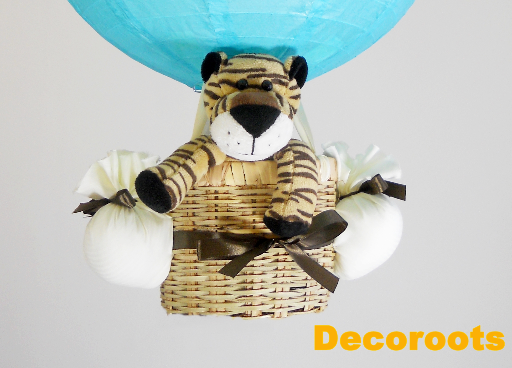 lampe montgolfière thème jungle tigre bleu turquoise garçon décoration
