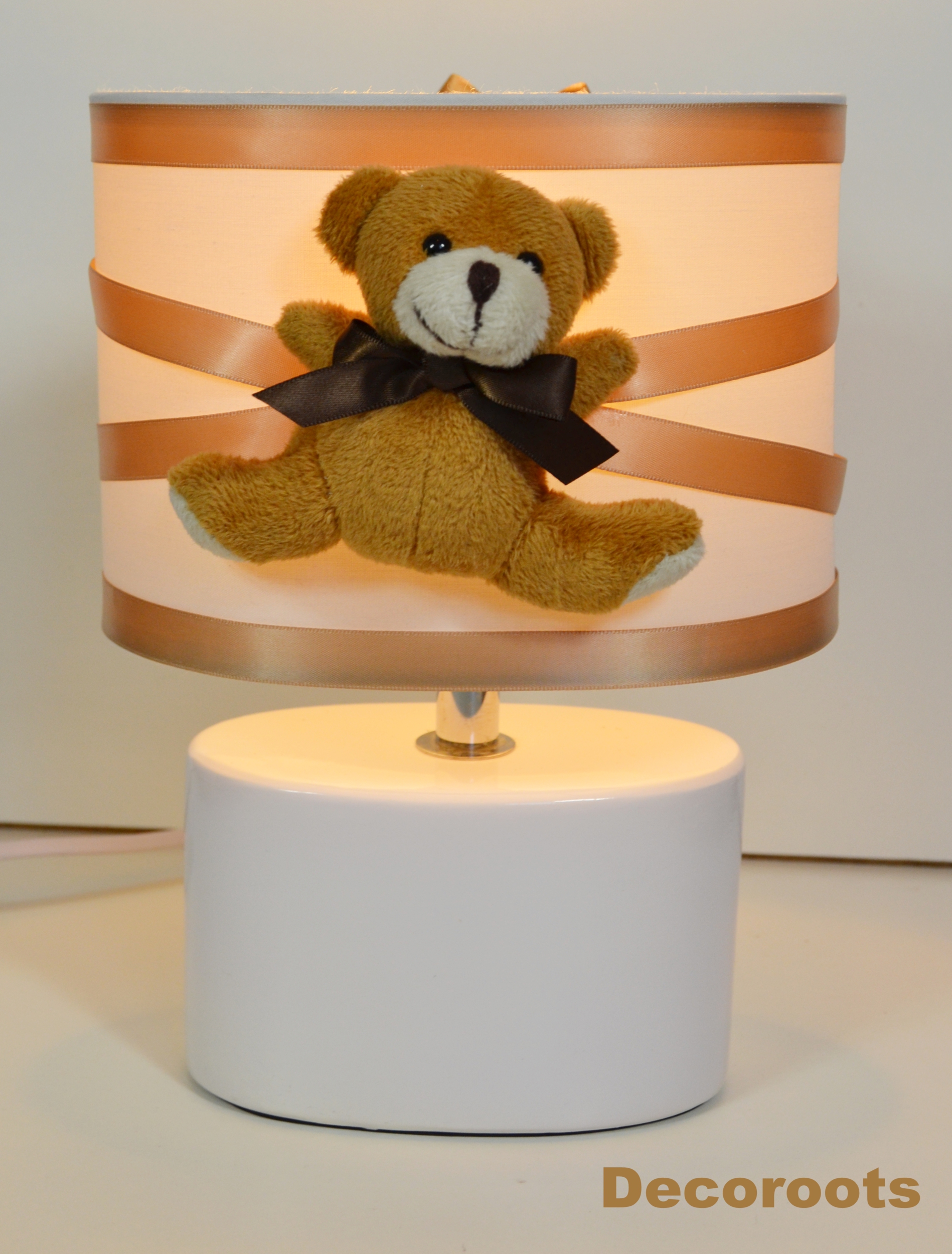 lampe de chevet enfant bébé beige blanc marron chocolat ours