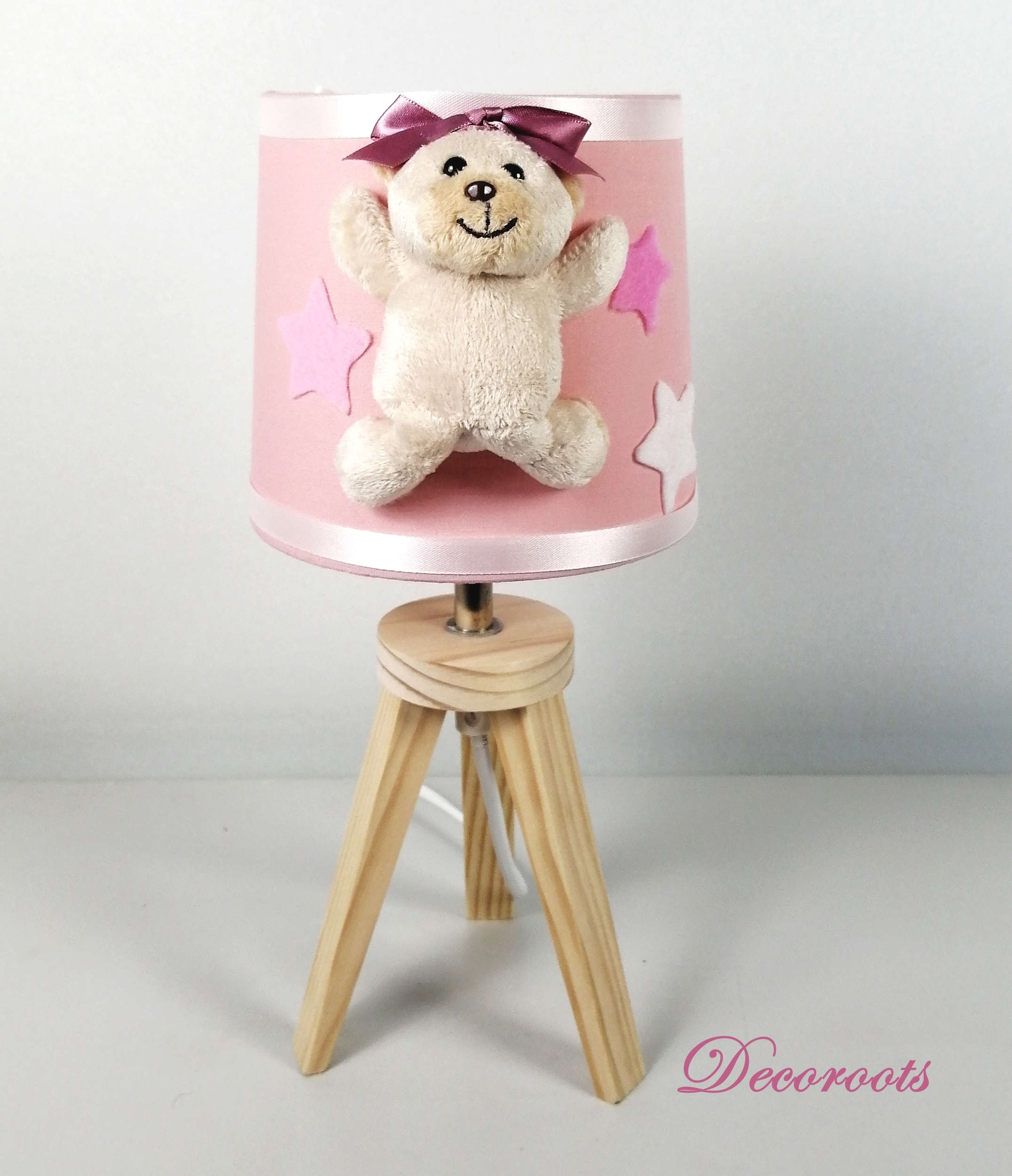 lampe-chevet-enfant-bebe-ours-fille-beige-rose-vieux-blanc-cadeau-naissance-artisanale