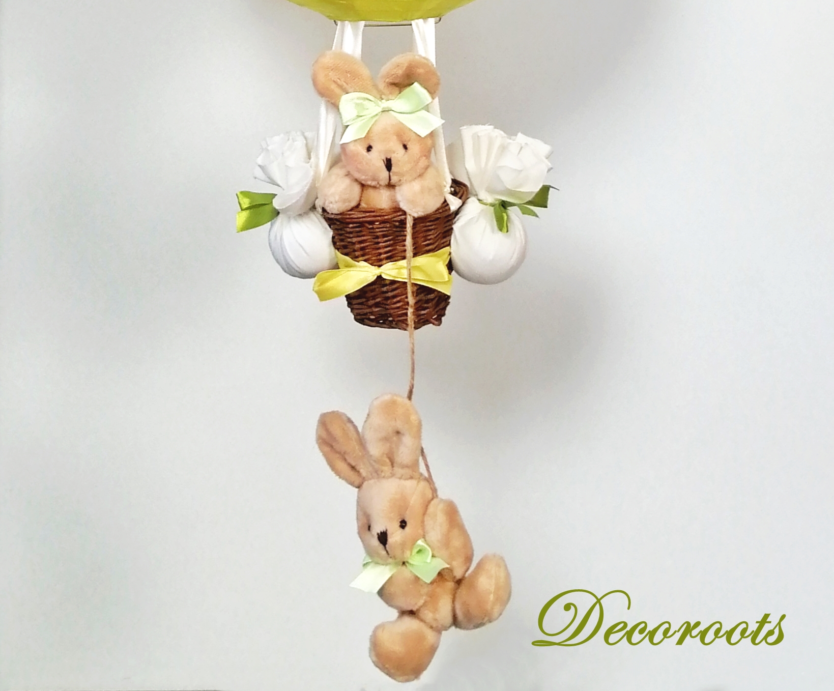 lampe montgolfière luminaire enfant bébé lapin étoile naissance cadeau vert anis beige jaune decoration