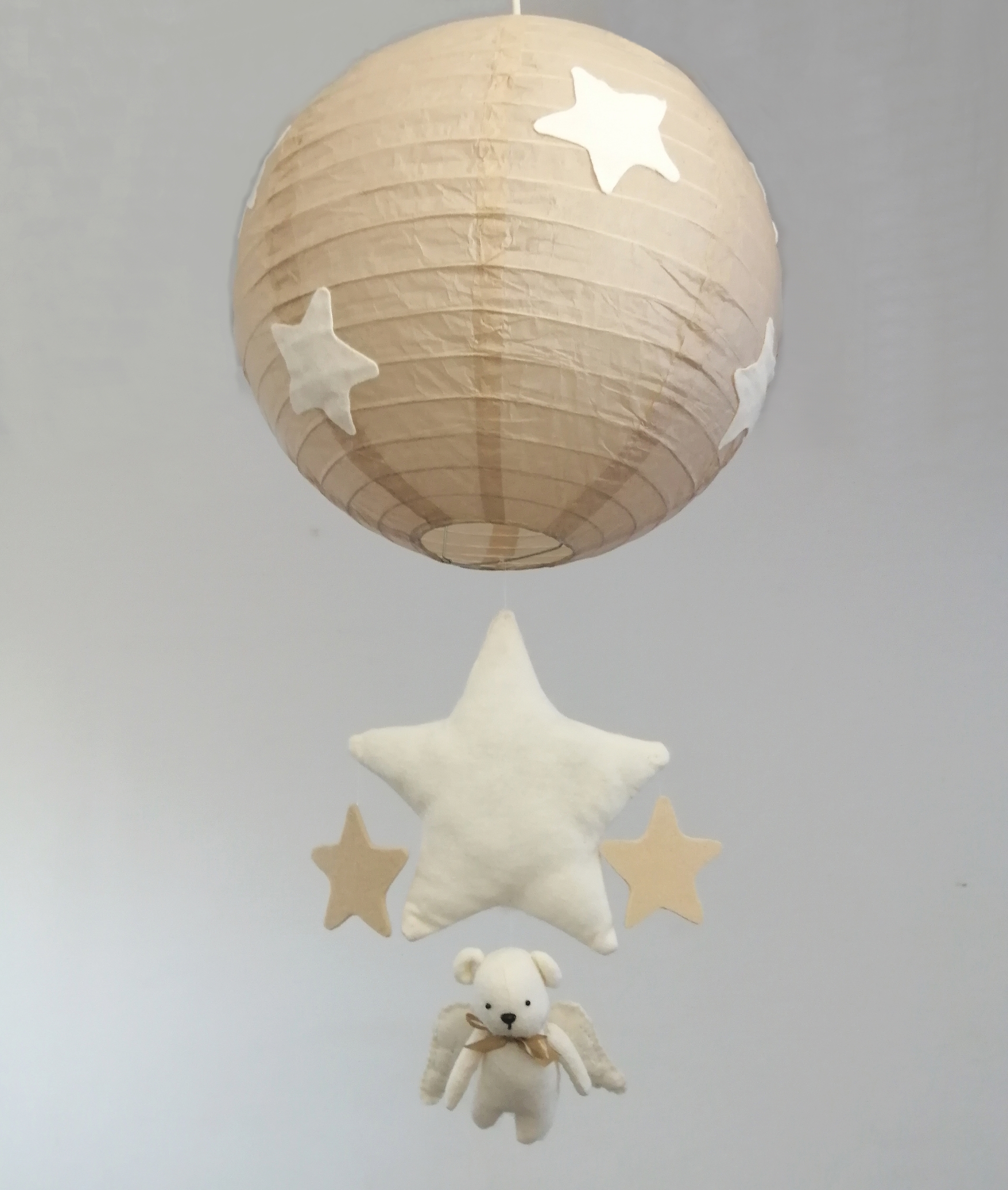 lustre-enfant-bebe-ours-ange-taupe-beige-garcon-fille-decoration-chambre-etoile