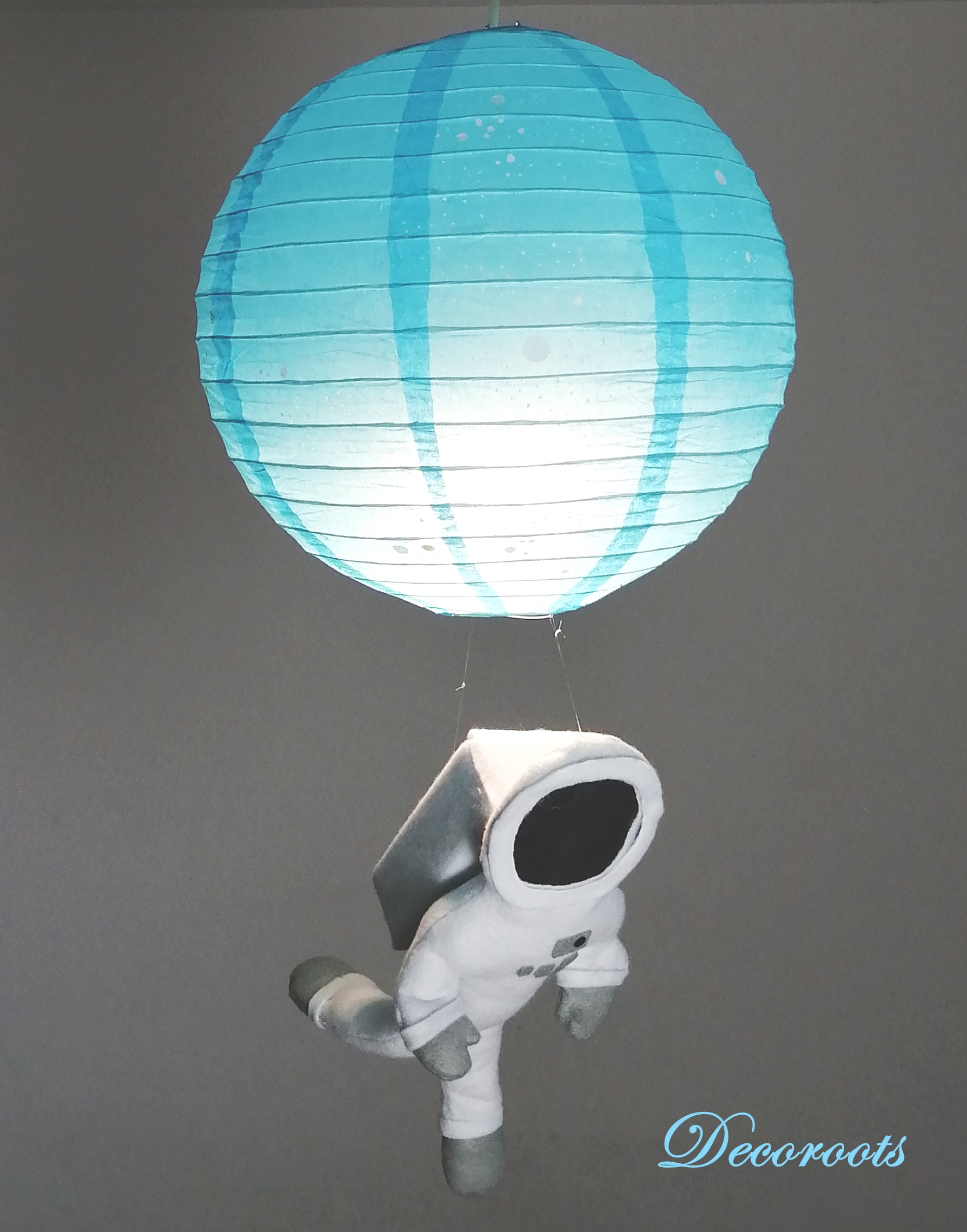 lampe-astronaute-espace-enfant-etoile-turquoise-blanc-gris