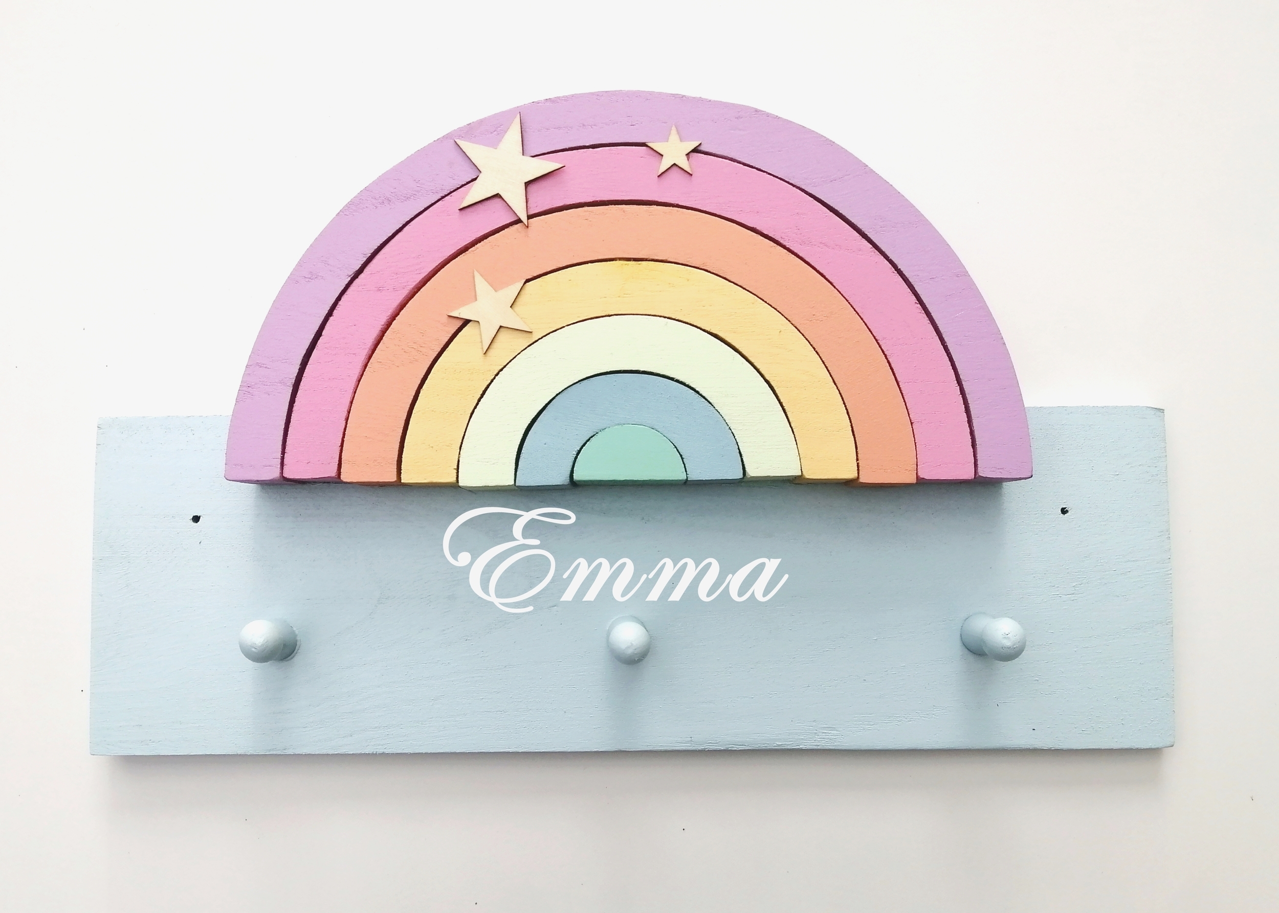 porte-manteau-arc-en-ciel-pastel-etoile-decoration-chambre-enfant-personnalise