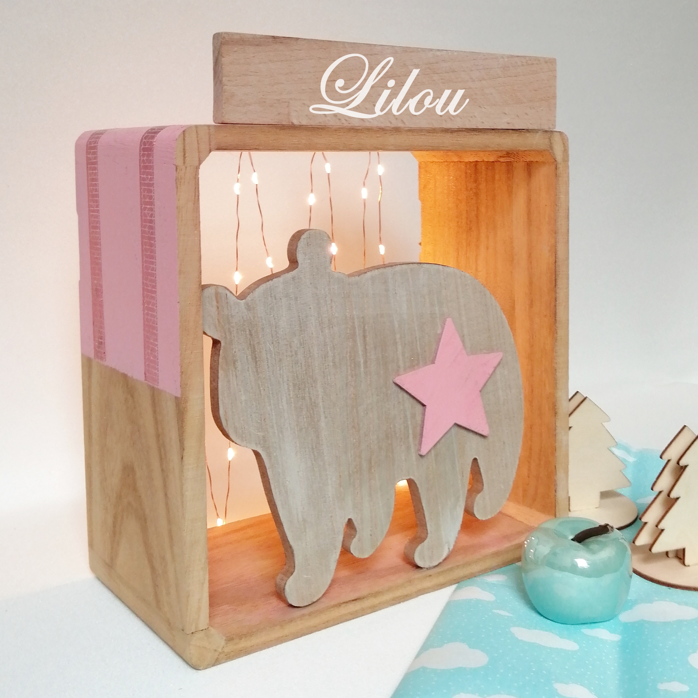 iDIY Veilleuse Bébé Personnalisé avec Prénom - Cadeau Naissance Fille et  Garçon, Idee Cadeau Bapteme, Decoration Chambre Bebe, Lampe de Chevet  Enfant : : Luminaires et Éclairage