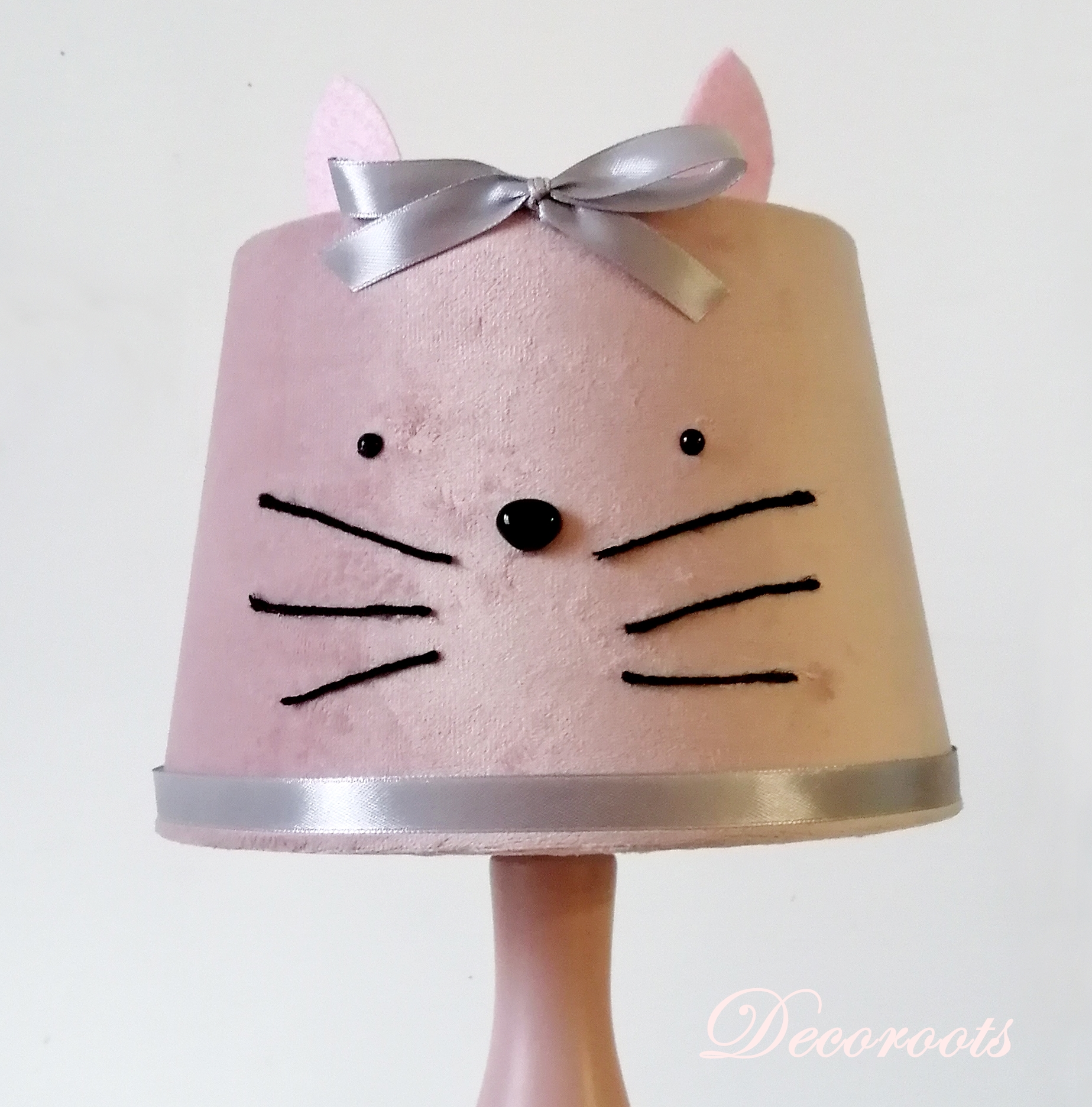 lampe-chevet-enfant-bebe-fille-chat-rose-pastel-gris-naissance-cadeau